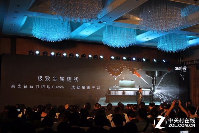 顛覆光變手機 華碩鷹眼發布會全程回顧