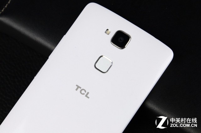 智能遙控“樂(lè)控2.0” TCL樂(lè)玩2C圖賞