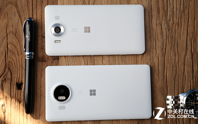 手機(jī)電腦"合體" 微軟Lumia950/950XL組圖