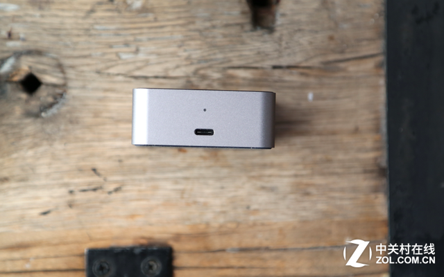 手機電腦"合體" 微軟Lumia950/950XL組圖