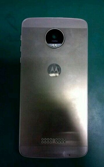 疑似第四代Moto X手機曝光 全金屬機身 