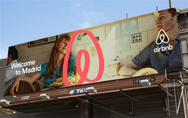 在網(wǎng)上租套房子 女子被拍全裸視頻