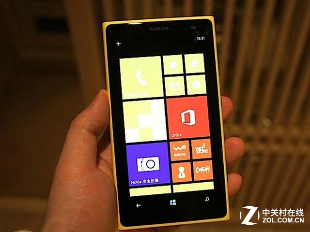 高像素拍照利器 諾基亞1020報(bào)價(jià)1130元