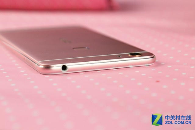 粉嫩迷人 玫瑰金版vivo X6Plus真機圖賞