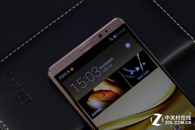 精湛設(shè)計(jì)與工藝 華為Mate8摩卡金版圖賞