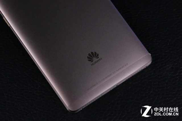 精湛設(shè)計(jì)與工藝 華為Mate8摩卡金版圖賞