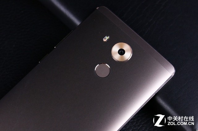 精湛設(shè)計(jì)與工藝 華為Mate8摩卡金版圖賞