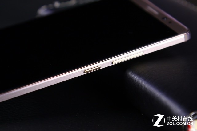 精湛設(shè)計與工藝 華為Mate8摩卡金版圖賞