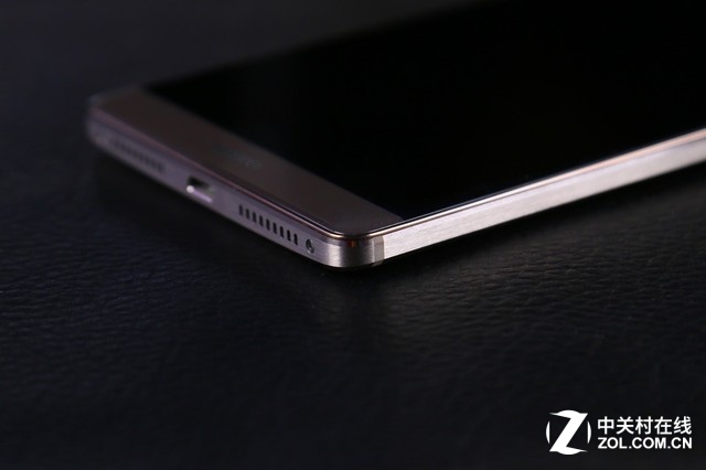 精湛設(shè)計與工藝 華為Mate8摩卡金版圖賞