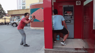 朋友圈曬照之真相:我的眼淚掉下來