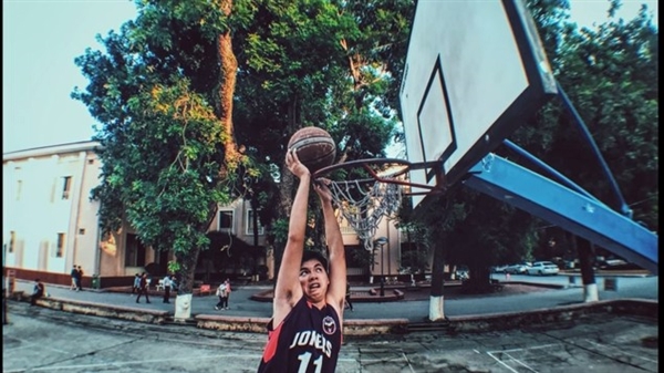 朋友圈曬照之真相:我的眼淚掉下來