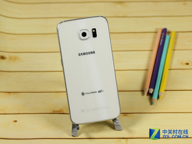 性能表現搶眼 三星GALAXY S6報價3488元 