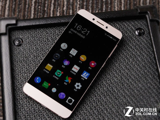 內(nèi)置3GB RAM 樂視超級手機(jī)1s僅售1099