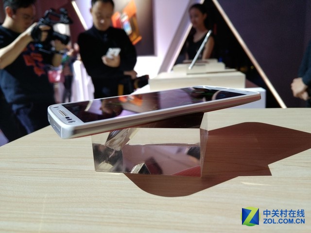 選擇決定實力 Moto X 極現場真機實拍