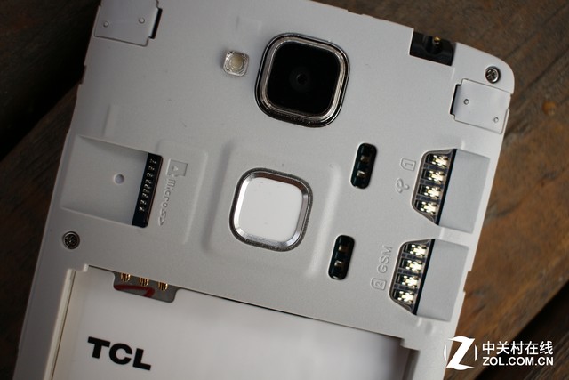 指紋識別800萬像素拍照 TCL樂玩2C評測