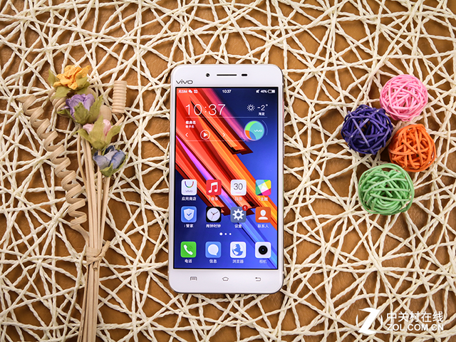 超快指紋識(shí)別 全金屬旗艦vivo X6評(píng)測(cè)