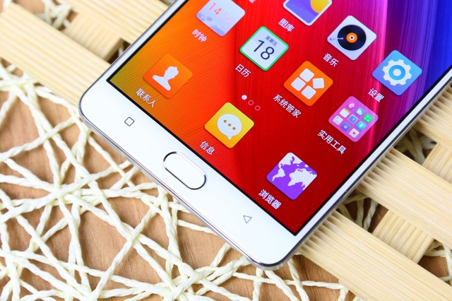 5020mAh電池長續航 金立M5 Plus圖賞 