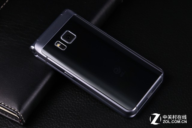 領跑高端商務 三星心系天下W2016評測