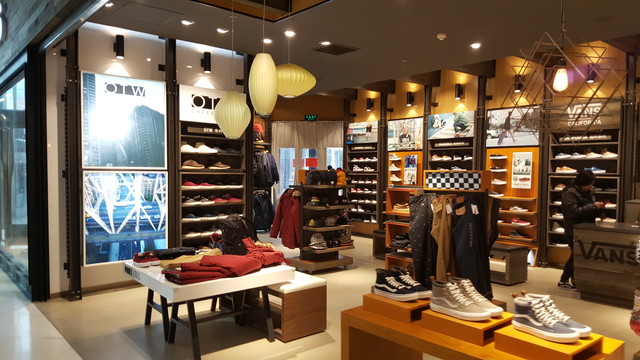 領(lǐng)跑高端商務(wù) 三星心系天下W2016評測