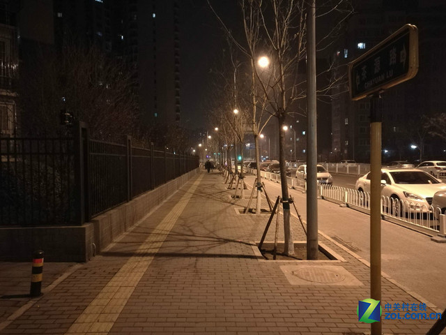 4GB RAM+安卓6.0 華為Mate 8購機手冊