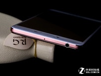 各價位都有 圣誕節(jié)前必看八大手機推薦