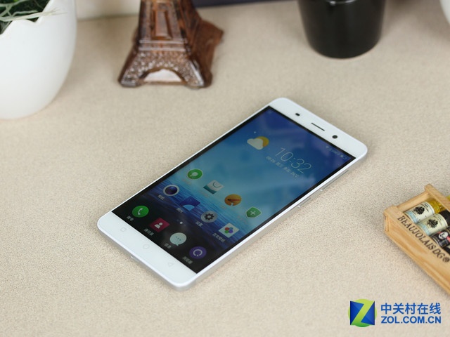 有性能有顏值 “11.11”不容錯(cuò)過(guò)的8機(jī)型