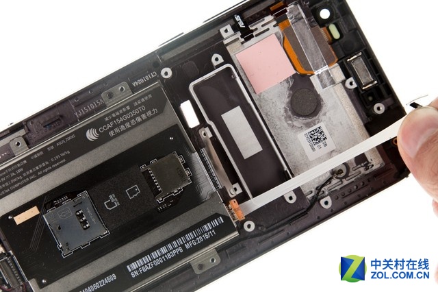 精密的“鷹眼” 華碩ZenFone Zoom拆解圖賞