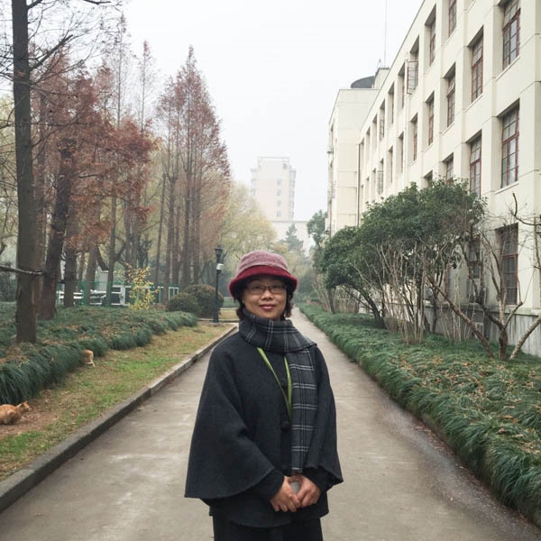 男子重度霧霾不戴口罩:稱國人金剛不壞