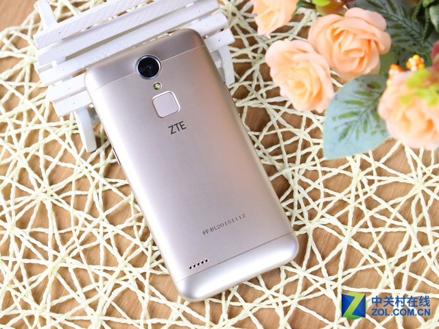 年輕人的選擇 時(shí)尚個(gè)性國(guó)產(chǎn)手機(jī)推薦 