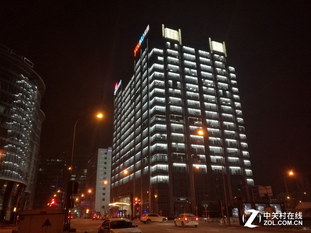 三軸智能光學(xué)防抖 華為Mate 8拍照體驗(yàn) 