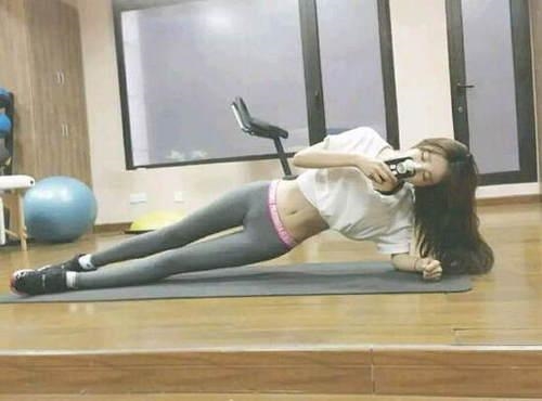 女網友曬健身照吸睛:魔鬼級女神