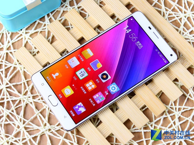 最后一個月的瘋狂 12月發布的新機盤點