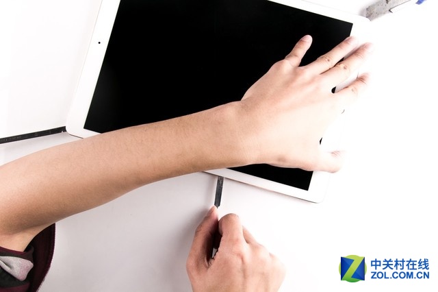 苛求對稱之美 iPad Pro拆解百圖賞析