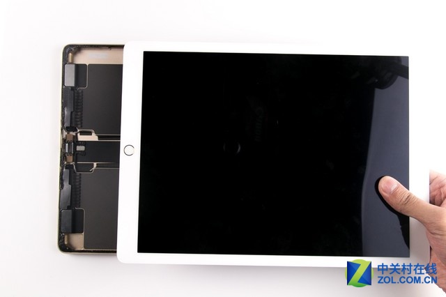 苛求對稱之美 iPad Pro拆解百圖賞析