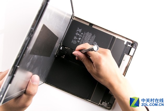 苛求對稱之美 iPad Pro拆解百圖賞析