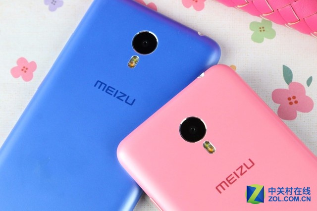 多彩時尚之選 魅藍metal粉藍雙機圖賞