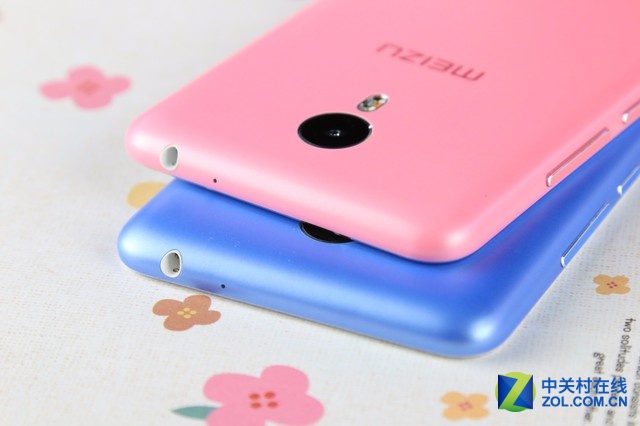 多彩時(shí)尚之選 魅藍(lán)metal粉藍(lán)雙機(jī)圖賞