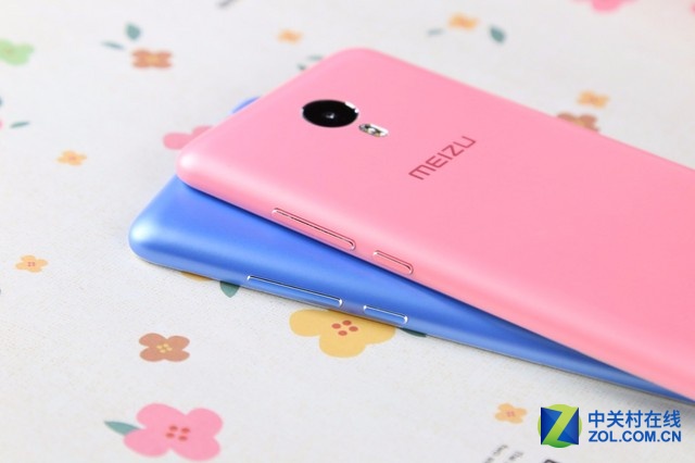 多彩時(shí)尚之選 魅藍(lán)metal粉藍(lán)雙機(jī)圖賞