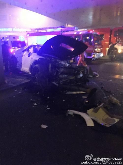 爐石 王思聰 熊貓TV 主播 熊大直播出車禍