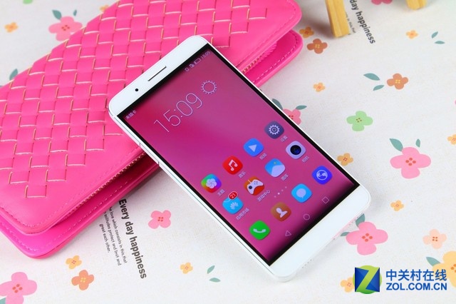 打開年輕人的新視界 榮耀7i開箱圖賞