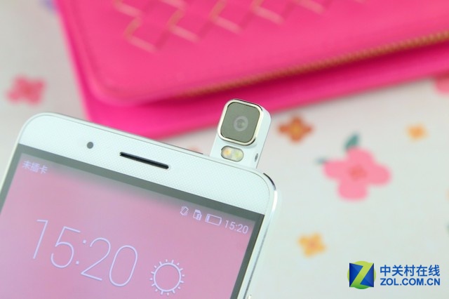 打開年輕人的新視界 榮耀7i開箱圖賞