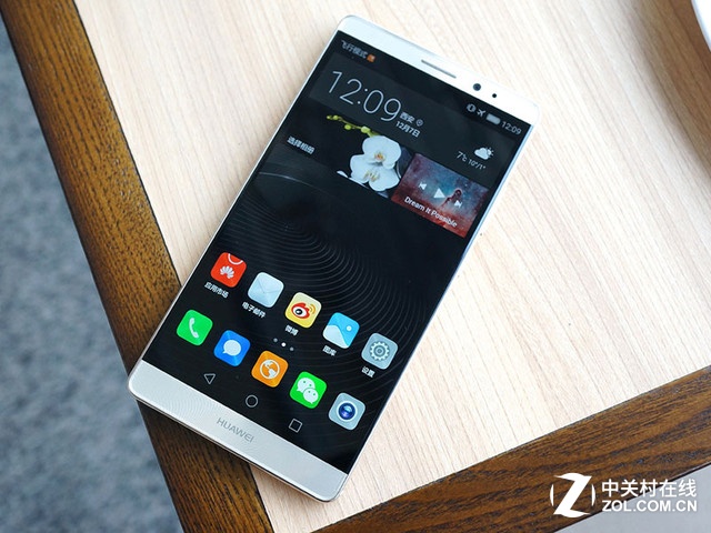 給它們的顏值打打分 金屬材質熱門機推薦