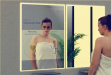 未來衛生間長什么樣：地磚能稱重 鏡子掃描健康