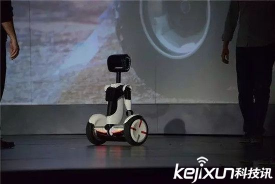 2016CES機器人盤點:樂高亮了