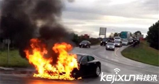 特斯拉不時起火自燃:電動汽車是否真的安全?