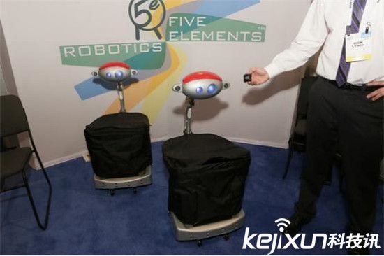 客官:CES上那些機(jī)器人讓您滿意了嗎?