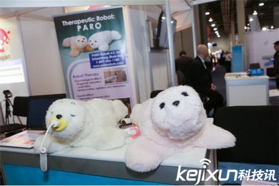 客官:CES上那些機(jī)器人讓您滿意了嗎?