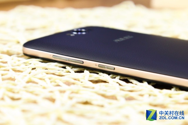 強勁長續航千元機 華碩電神5000圖賞