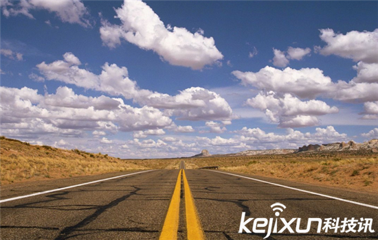 谷歌無人駕駛汽車不靠譜 仍需真人操作