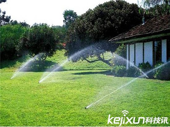 安個APP燈泡就是智能家居了？看比爾蓋茨是怎么玩的